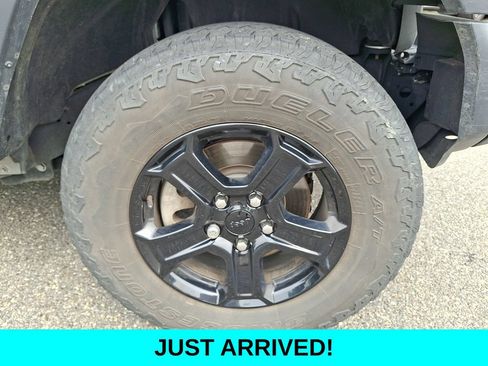Used 2018 Jeep Wrangler Unlimited Sport S AWD/4WD image 8