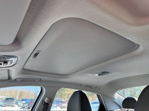 Certified 2023 Hyundai Elantra Limited image 29