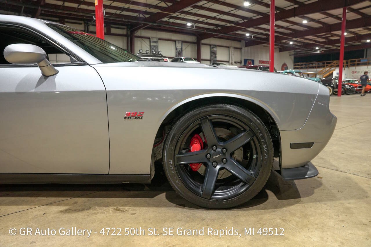 Used 2013 Dodge Challenger SRT8 w/ Harman Kardon Audio Group RWD image 11