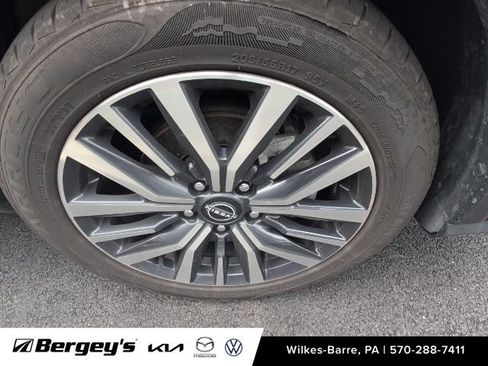 Used 2023 Nissan Kicks SV FWD image 9