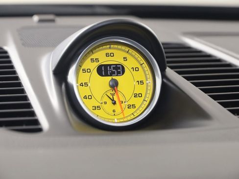 Used 2019 Porsche 911 Carrera T w/ Carrera T Interior Package image 42