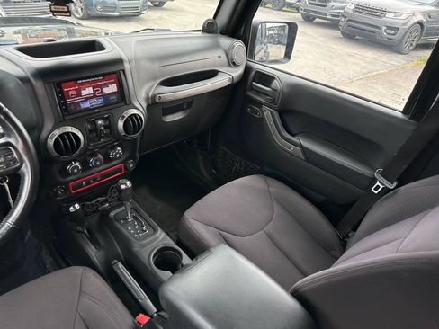 Used 2013 Jeep Wrangler Unlimited Sport AWD/4WD image 40