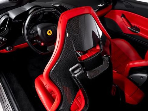 Used 2018 Ferrari 488 Spider RWD image 25