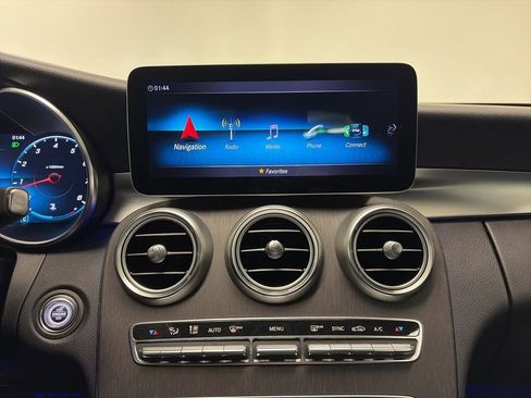 Used 2021 Mercedes-Benz C 300 4MATIC Sedan image 17