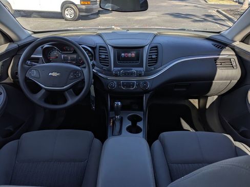 Used 2017 Chevrolet Impala LS image 14