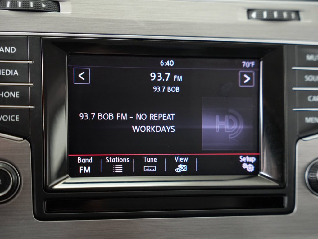Used 2015 Volkswagen Golf TDI S FWD image 19