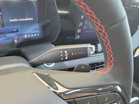 New 2026 Chevrolet Equinox RS w/ LPO, Floor Liner Package FWD image 21