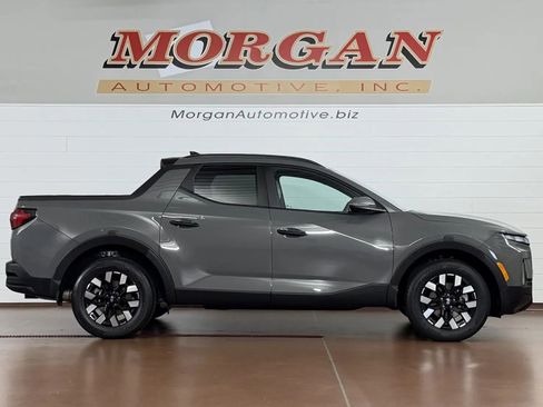Used 2026 Hyundai Santa Cruz SEL AWD/4WD image 2