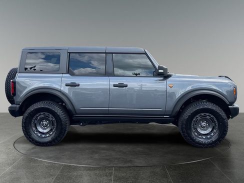 Used 2025 Ford Bronco Badlands AWD/4WD image 10
