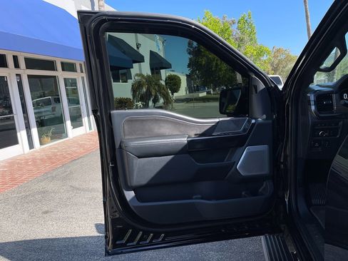 Used 2022 Ford F150 Platinum w/ Equipment Group 701A High AWD/4WD image 19