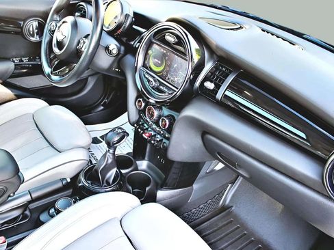 Used 2016 MINI Cooper S image 27