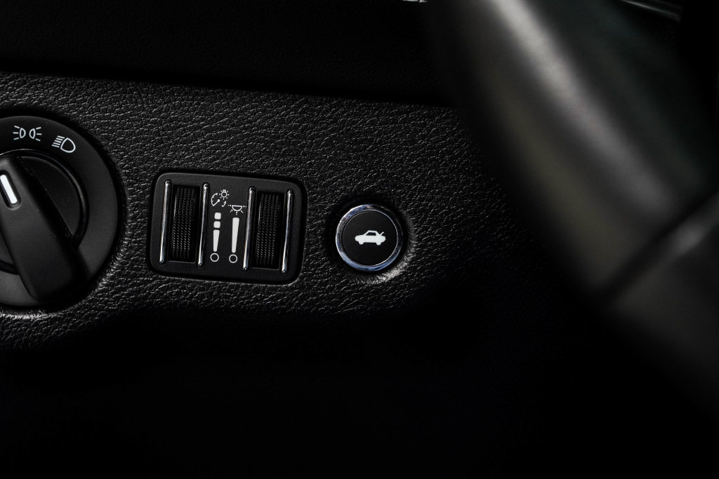 Used 2023 Dodge Challenger SRT Hellcat RWD image 35