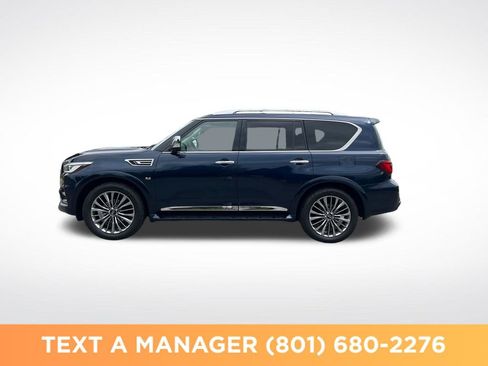 Used 2018 INFINITI QX80 4WD w/ Deluxe Technology Package image 2