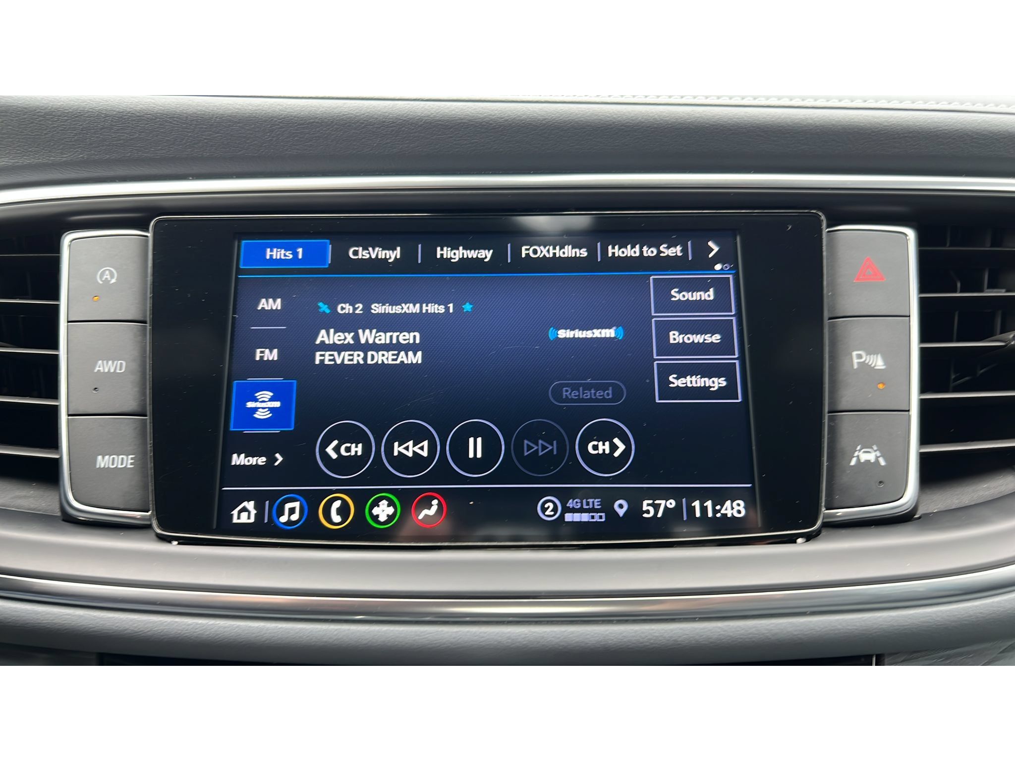 Certified 2023 Buick Enclave Essence w/ Trailering Package, 5000 lbs. AWD/4WD image 18