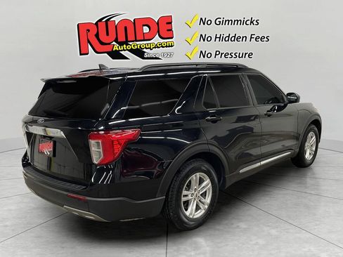 Used 2023 Ford Explorer XLT w/ Equipment Group 202A RWD image 5