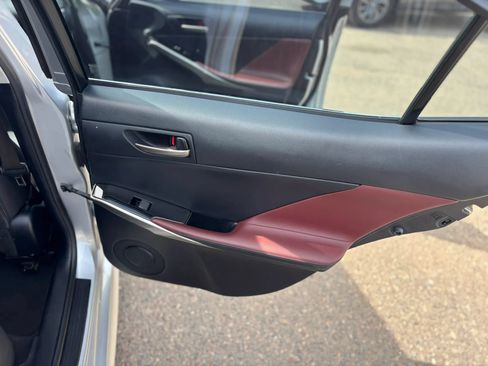 Used 2017 Lexus IS 200t RWD image 27