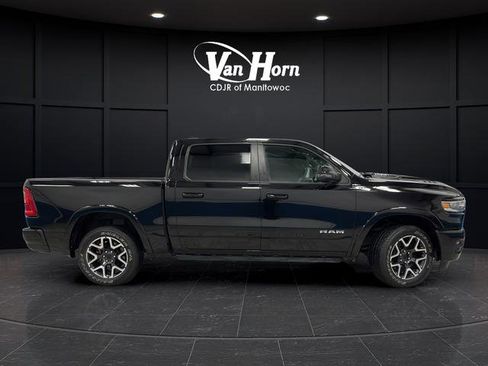 Used 2025 RAM 1500 Laramie w/ Sport Appearance Package AWD/4WD image 8