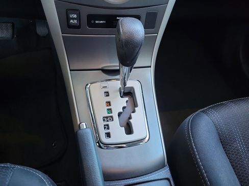 Used 2013 Toyota Corolla S image 22