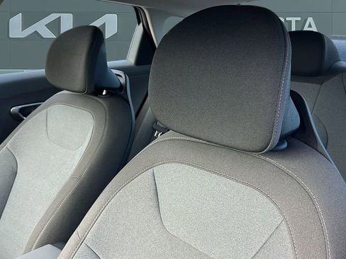 Certified 2025 Kia K4 LX image 11