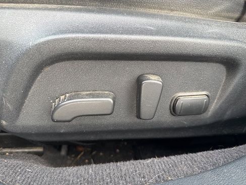 Used 2019 Subaru Outback 2.5i Limited image 12