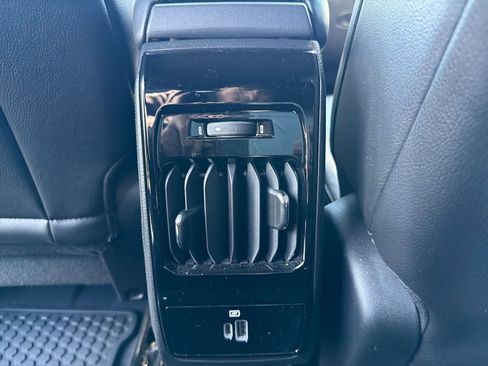 Used 2023 Jeep Compass Latitude w/ Sun and Sound Group image 24