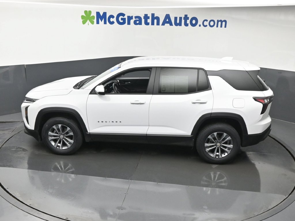 Used 2025 Chevrolet Equinox LT AWD/4WD image 24