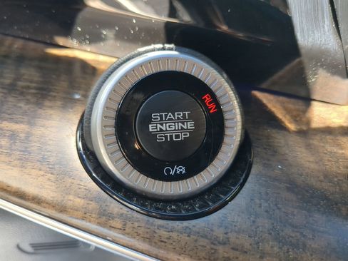 Used 2022 Jeep Grand Wagoneer Series I image 61