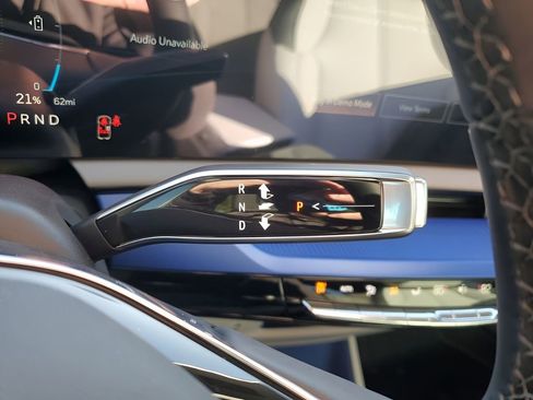 New 2026 Cadillac Optiq Luxury 1 image 37