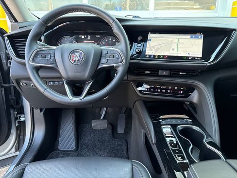 Certified 2023 Buick Envision Avenir image 32