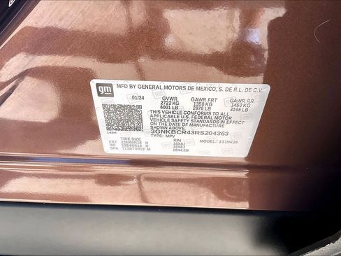 Certified 2024 Chevrolet Blazer LT w/ Convenience Package FWD image 34