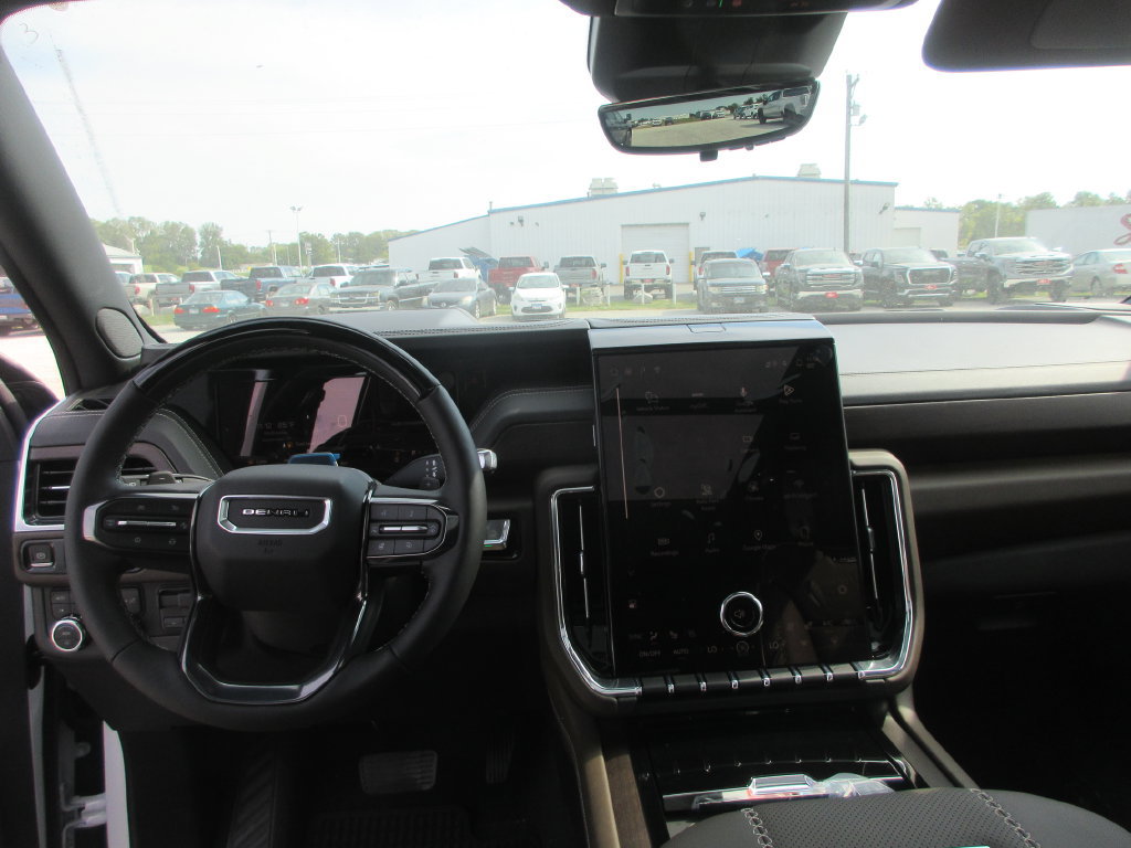 New 2027 GMC Yukon Denali Ultimate AWD/4WD image 16