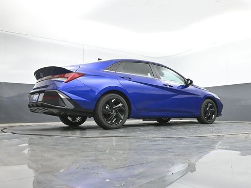 New 2026 Hyundai Elantra SEL Sport image 13