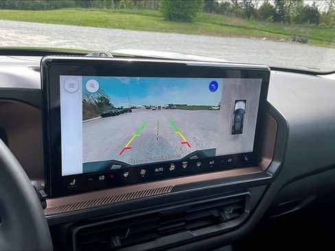 Used 2025 Ford Bronco Sport Outer Banks w/ Outer Banks Tech Package+ AWD/4WD image 21