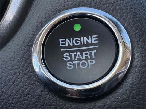 Certified 2020 Ford Fusion SE image 21