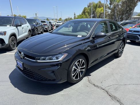 New 2026 Volkswagen Jetta Sport FWD image 5