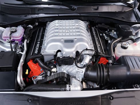 Used 2023 Dodge Charger SRT Hellcat w/ Harman/Kardon Audio Group image 3