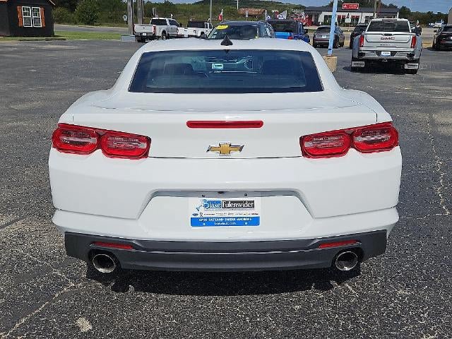 Used 2023 Chevrolet Camaro LT RWD image 6
