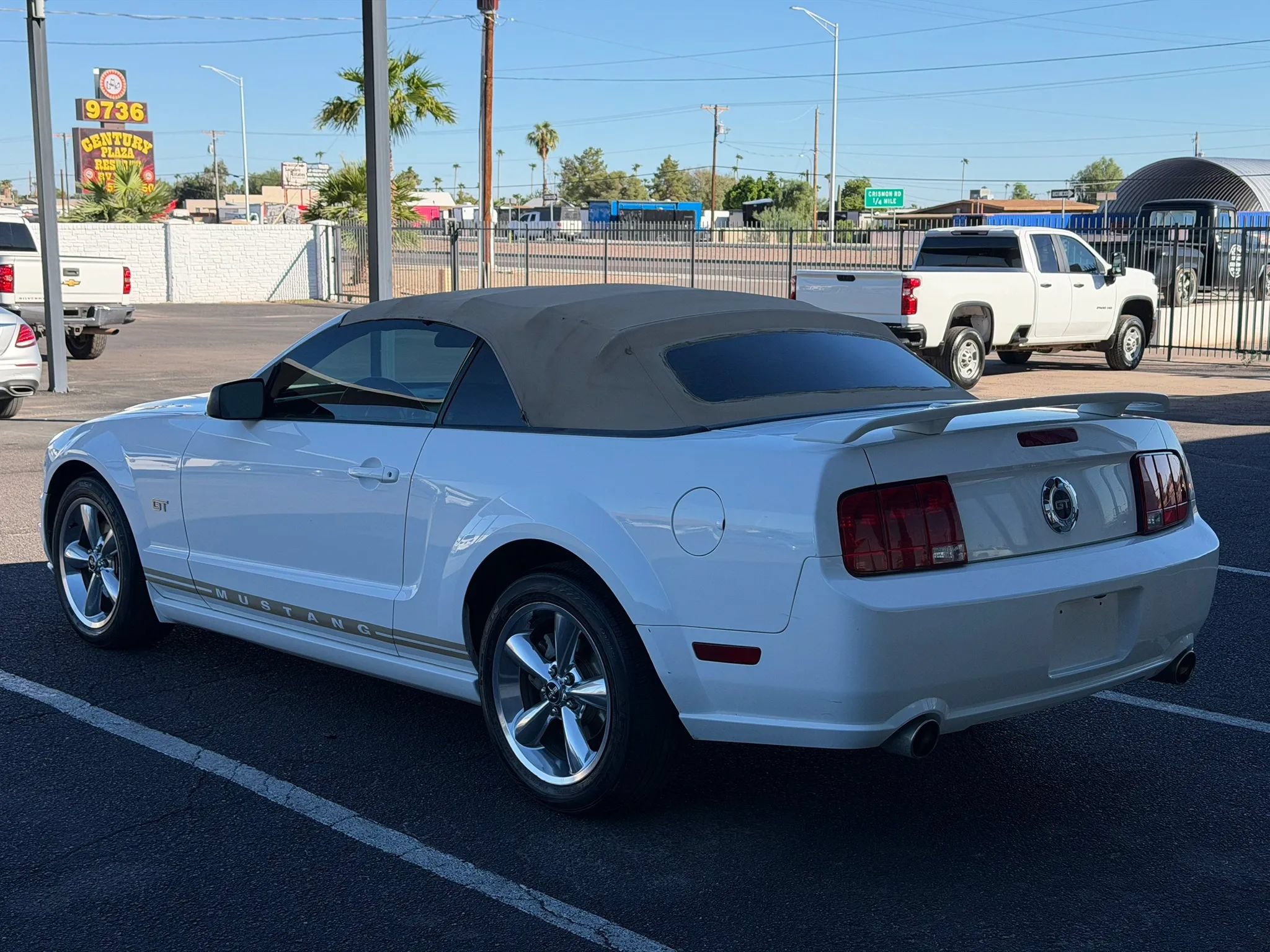 Used 2006 Ford Mustang GT RWD image 7