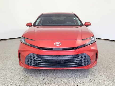 Used 2025 Toyota Camry LE w/ Convenience Package FWD image 3
