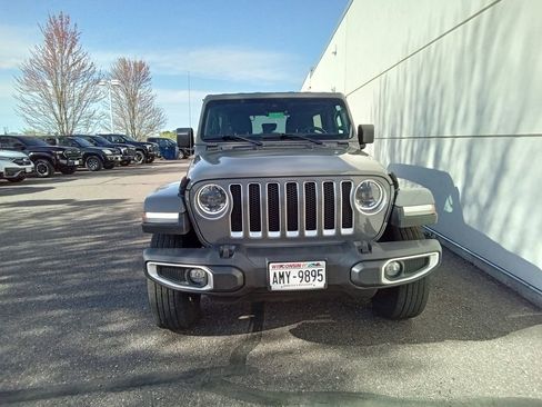 Used 2023 Jeep Wrangler Unlimited Sahara w/ LED Lighting Group AWD/4WD image 4