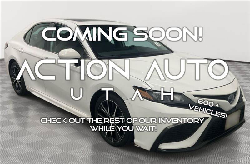 Used 2021 Toyota Camry SE w/ Audio Upgrade Package FWD image 1