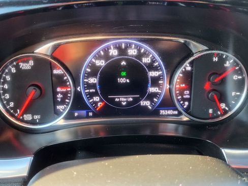 Used 2022 Chevrolet Traverse Premier w/ Redline Edition FWD image 31