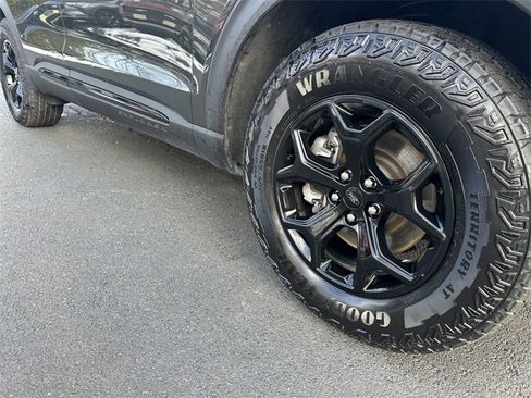 Certified 2022 Ford Explorer Timberline image 11