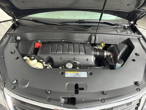 Used 2015 Chevrolet Traverse LS FWD image 28
