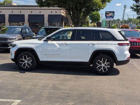 Certified 2023 Jeep Grand Cherokee Limited w/ Trailer Tow Prep Group (B) AWD/4WD image 6