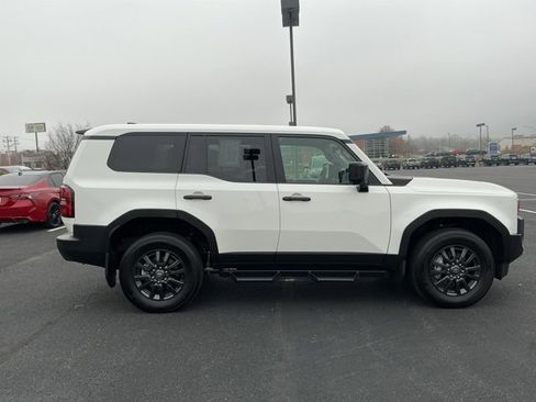 Used 2024 Toyota Land Cruiser 1958 image 4