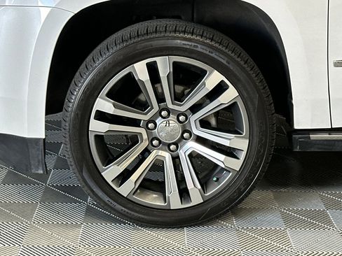 Used 2018 GMC Yukon Denali w/ Denali Ultimate Package image 44