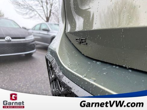 New 2026 Volkswagen Tiguan SE R-Line image 37