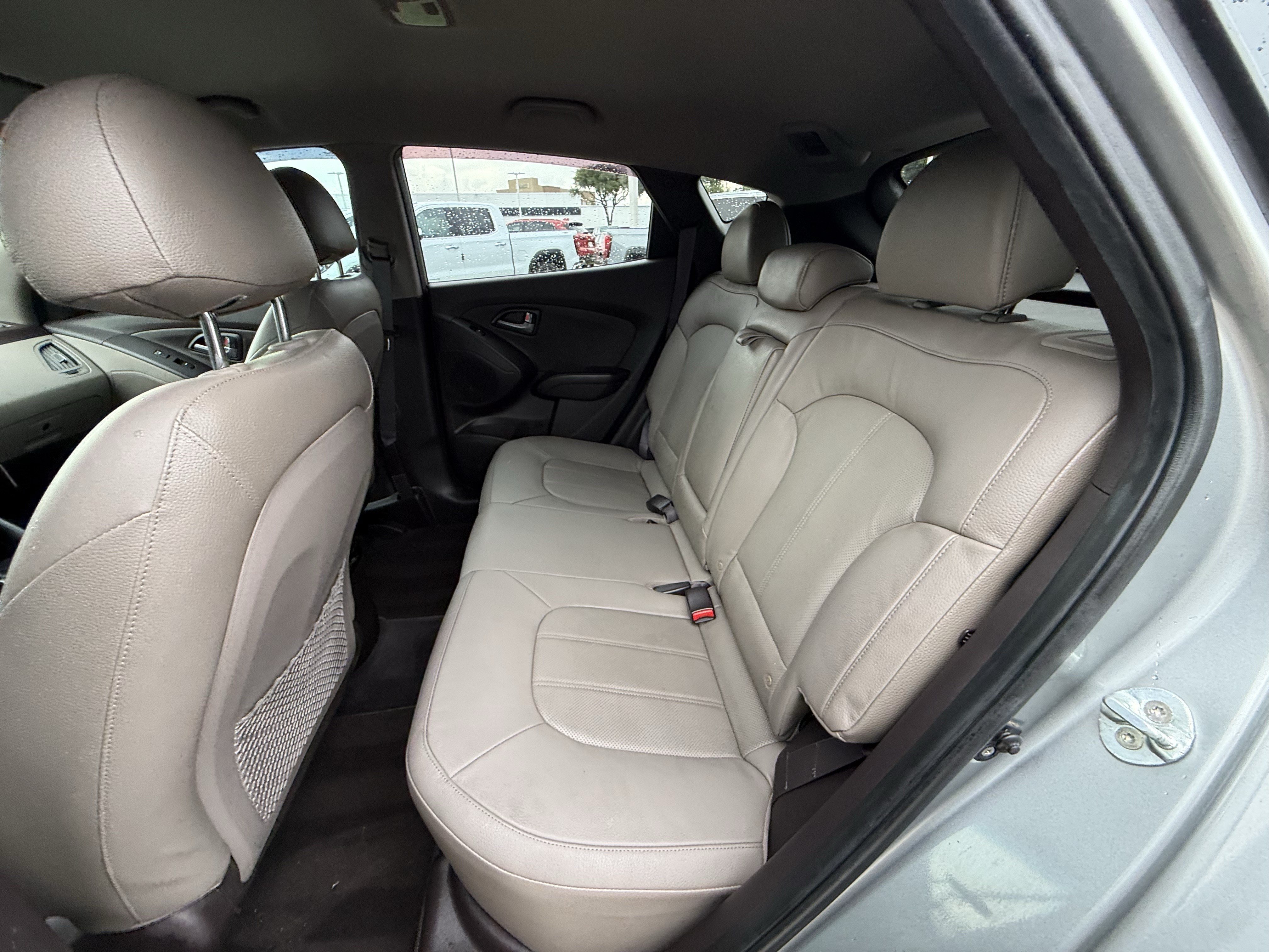 Used 2015 Hyundai Tucson Limited FWD image 29