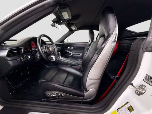 Used 2019 Porsche 911 Turbo AWD/4WD image 22